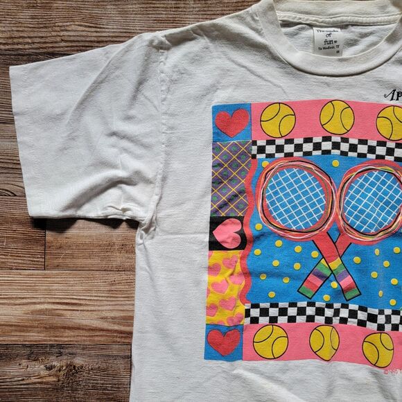 VTG 1995 Threads Of April Sound Tennis Hearts T Shirt Women's Size M USA - Picture 9 of 16